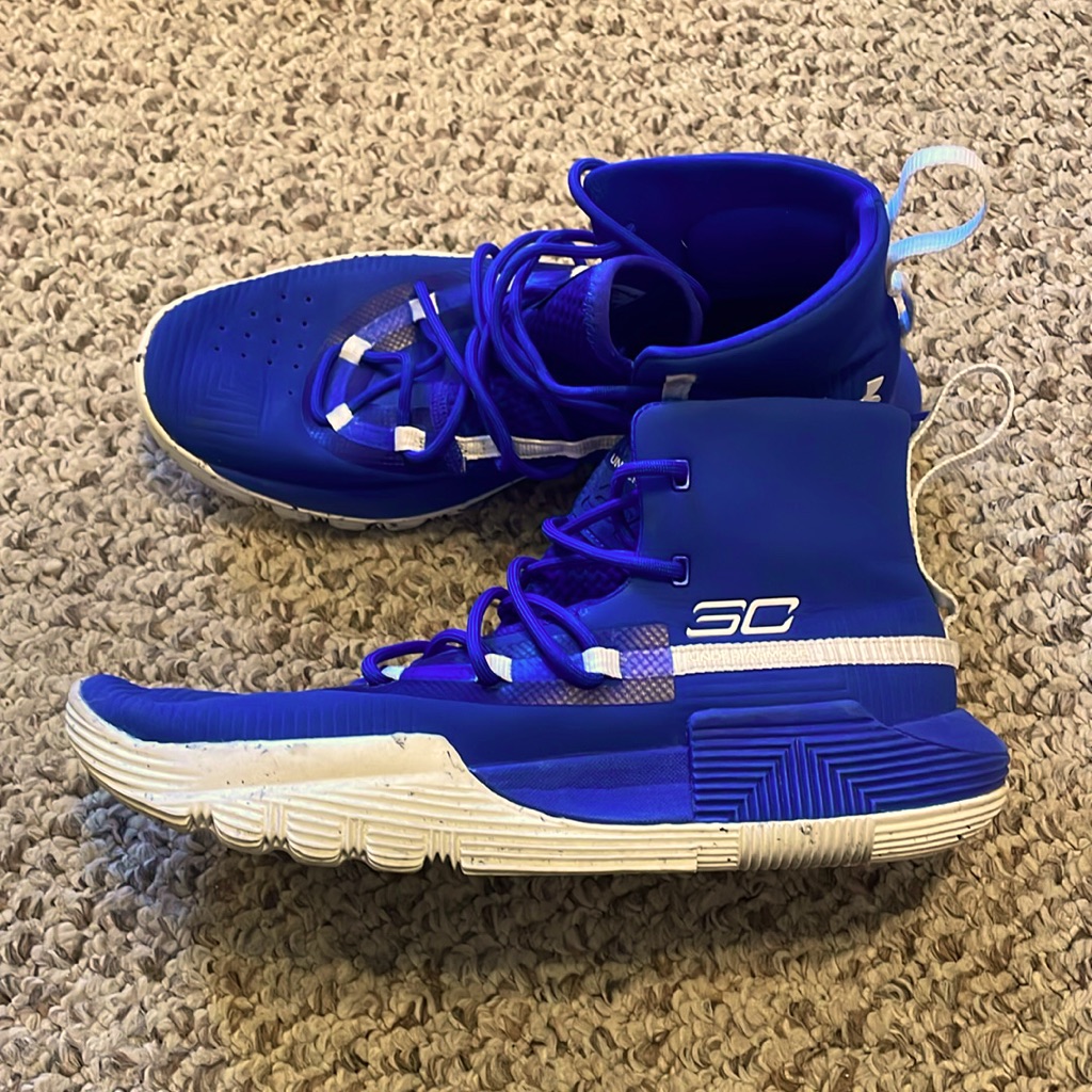 Curry 3 Zero
